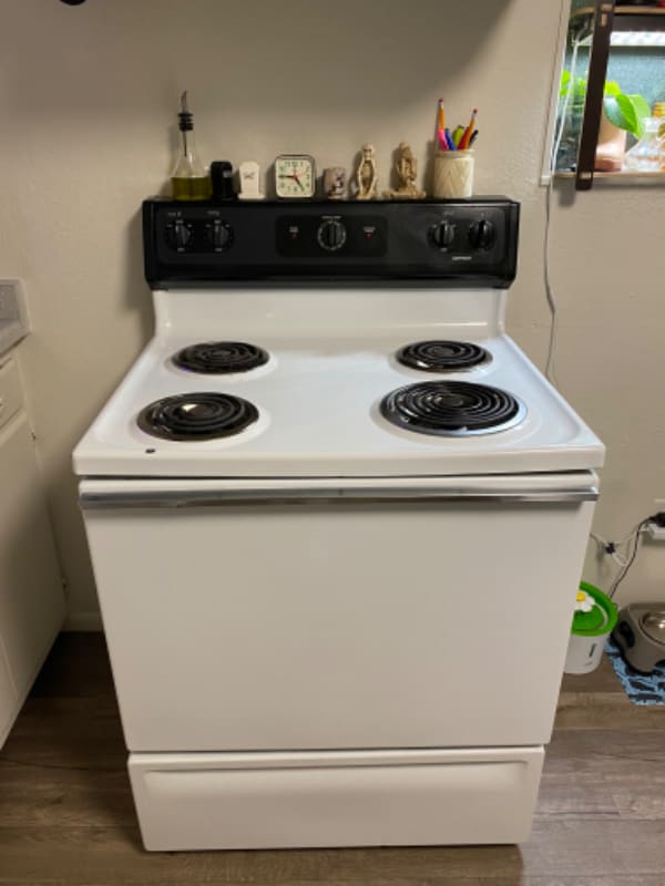 Building Photo - 7940 S Main St