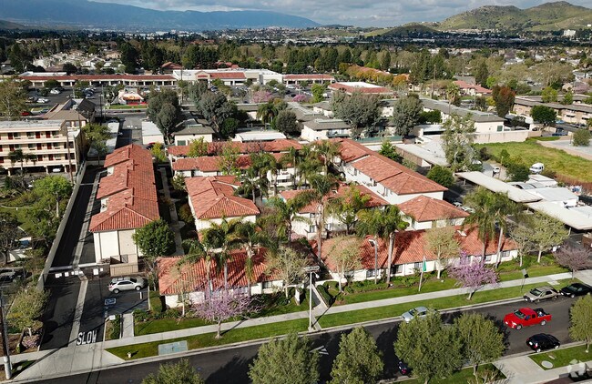Foto principal - Mission Garden Apartments