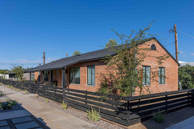 Building Photo - 4406 N 14th St