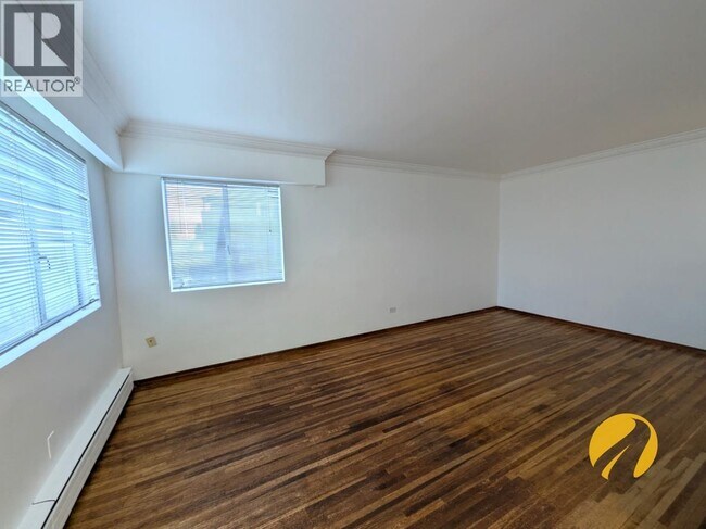 Photo du bâtiment - 2435 W 2nd Ave