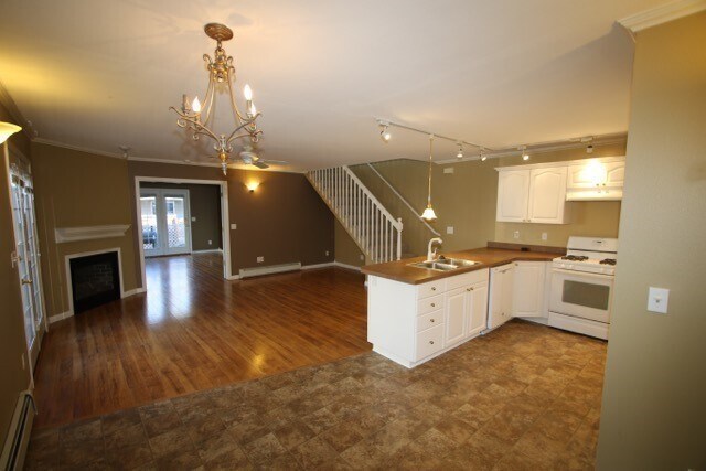 Photo - 2 Bedroom Eagle River Condo w/ Fenced Yard!