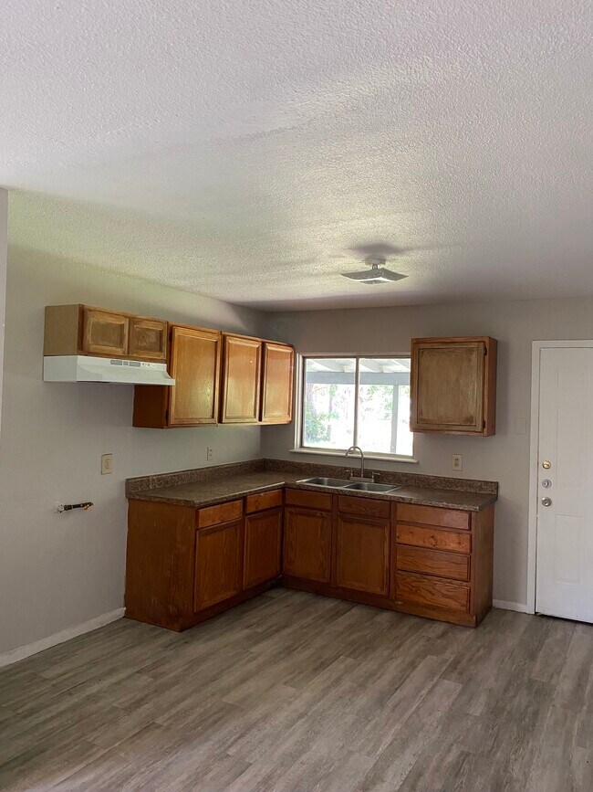 Foto del edificio - 4318 Wild Oak Dr