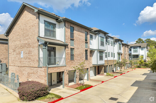 Building Photo - Townhomes at Woodmill Creek