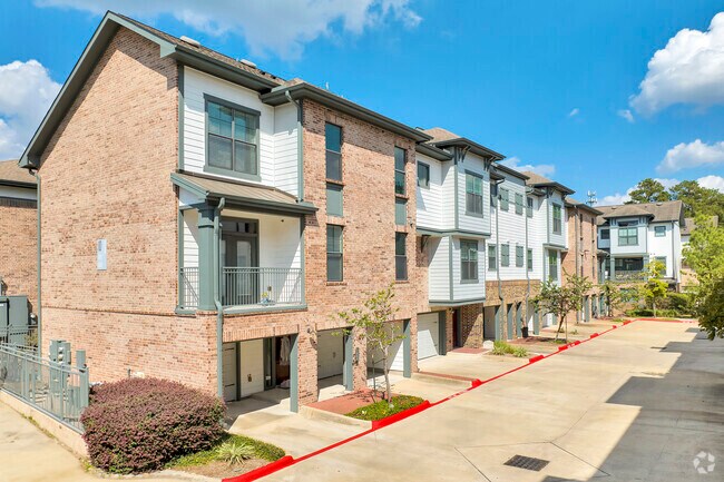 Foto del edificio - Townhomes at Woodmill Creek