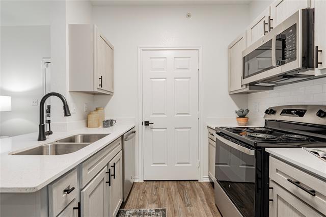 Building Photo - 1600 N 9th St