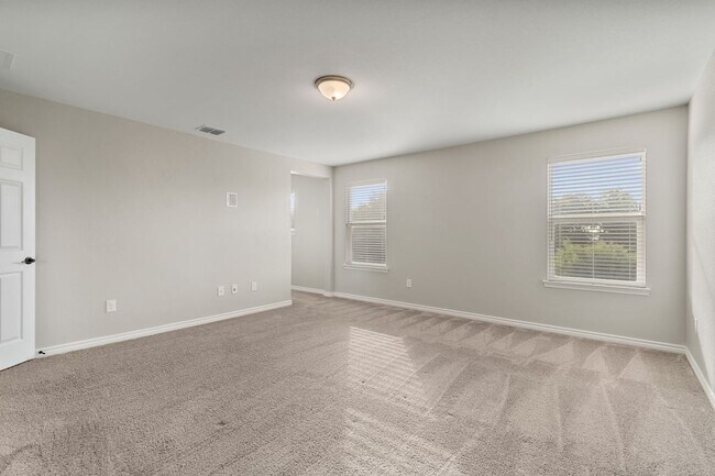 Foto del edificio - 8326 Belgard Cove