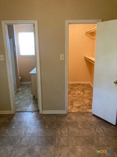 Foto del edificio - 303 Appaloosa Dr