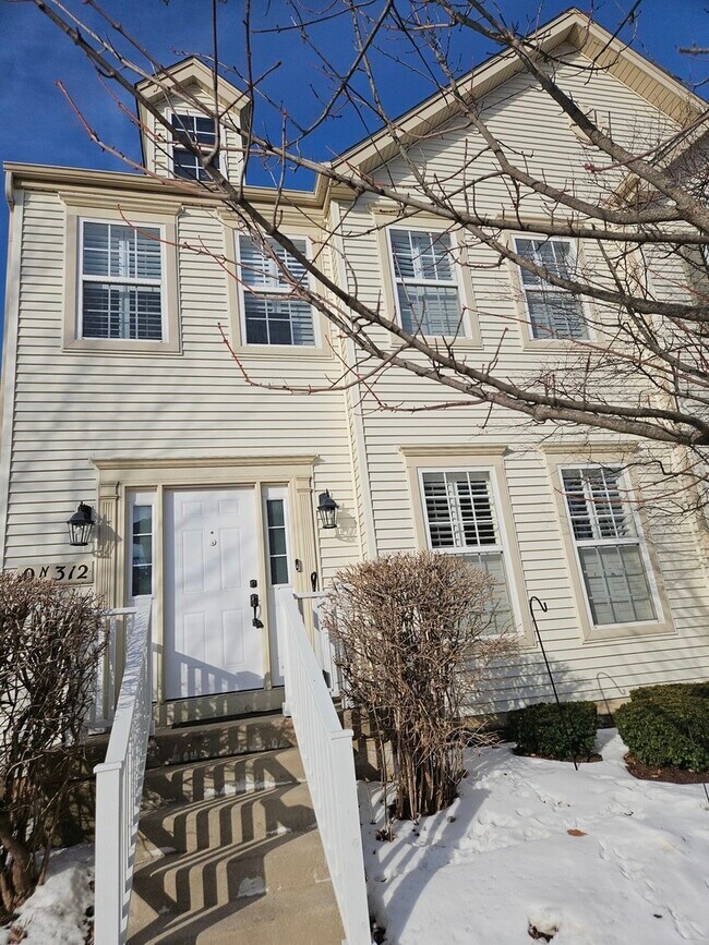 Foto del edificio - 0N312 Dooley Dr