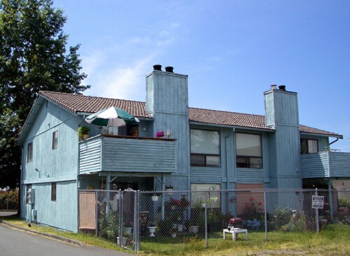 Primary Photo - 2810 D St SE