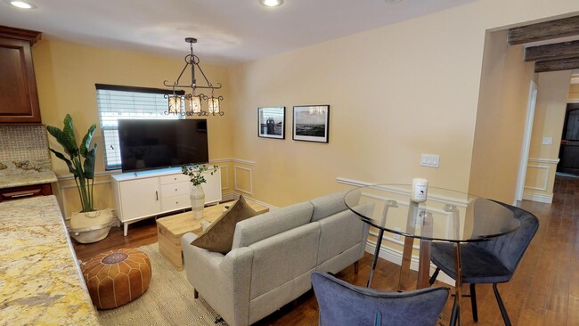 Foto del edificio - 2070 Rosecrans St
