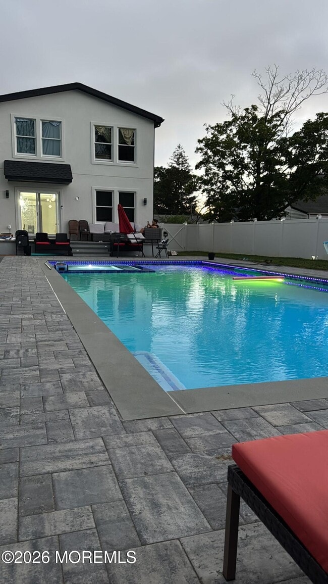 Building Photo - 8 Woodrow St