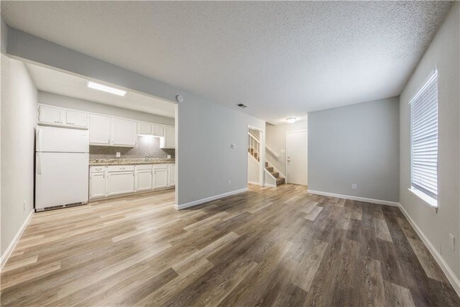 Building Photo - 4808 W Wind Trail