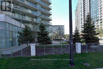 Building Photo - 5508 Yonge St