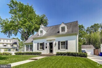 Building Photo - 7807 Glenbrook Rd