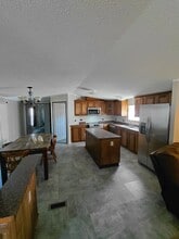 Building Photo - 697 LA-3033