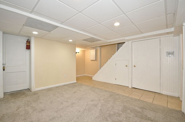 Photo - Triplex Apartment