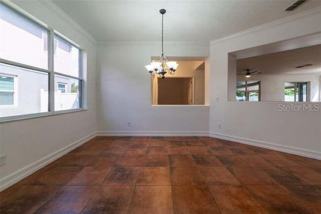 Foto del edificio - 14443 Golden Rain Tree Blvd