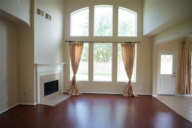 Building Photo - 9814 Parsonsfield Ln