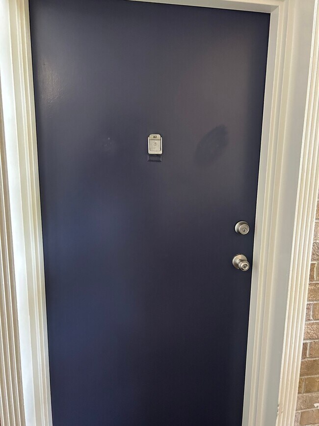 Foto del edificio - 5488 Cedar Ln