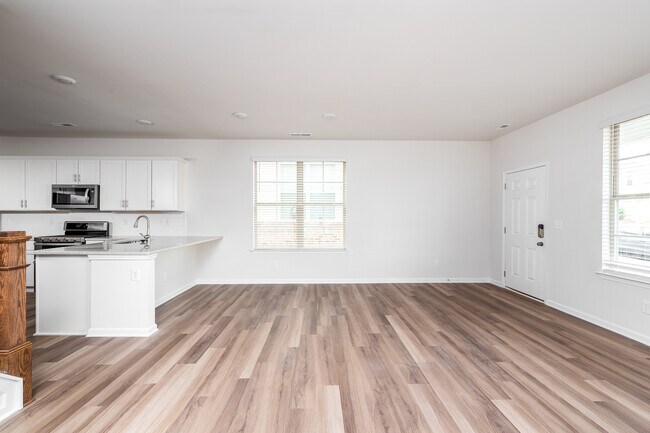 Building Photo - 3134 Glenn Hope Way