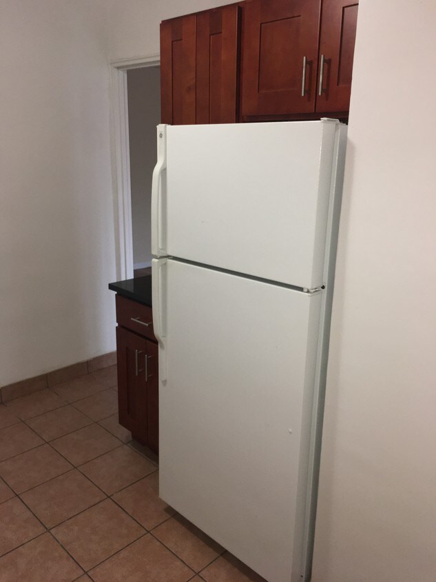 Foto principal - 140-55 Burden Crescent