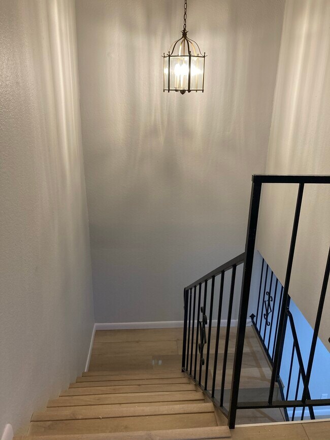 Stair well - 2526 I St