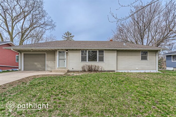 Primary Photo - 1771 City Heights Dr, Maplewood, MN, 55117