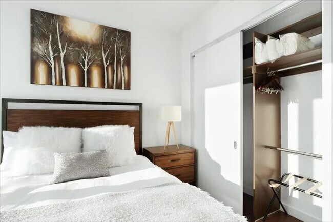 Foto del edificio - 605 W 42nd St