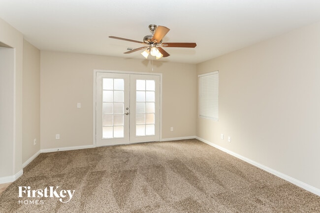Building Photo - 9409 Hillside View Ct