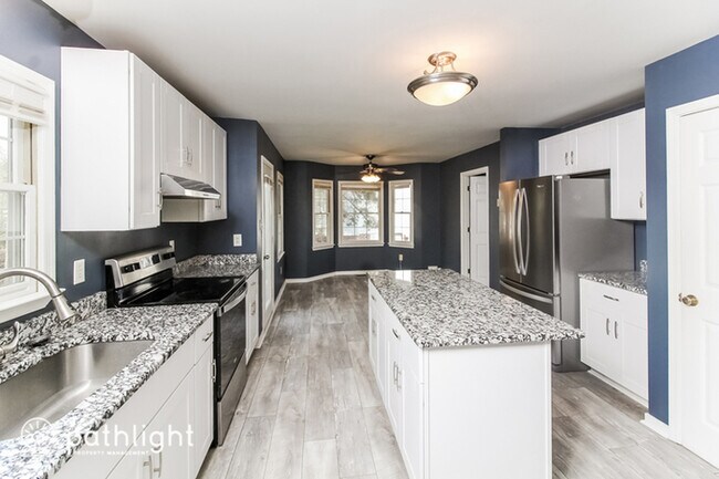 Foto del edificio - 3012 Appleford Dr, Chester, VA, 23831