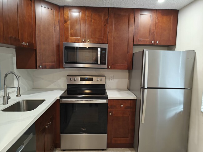 Photo - 8770 Royal Palm Blvd Apartment