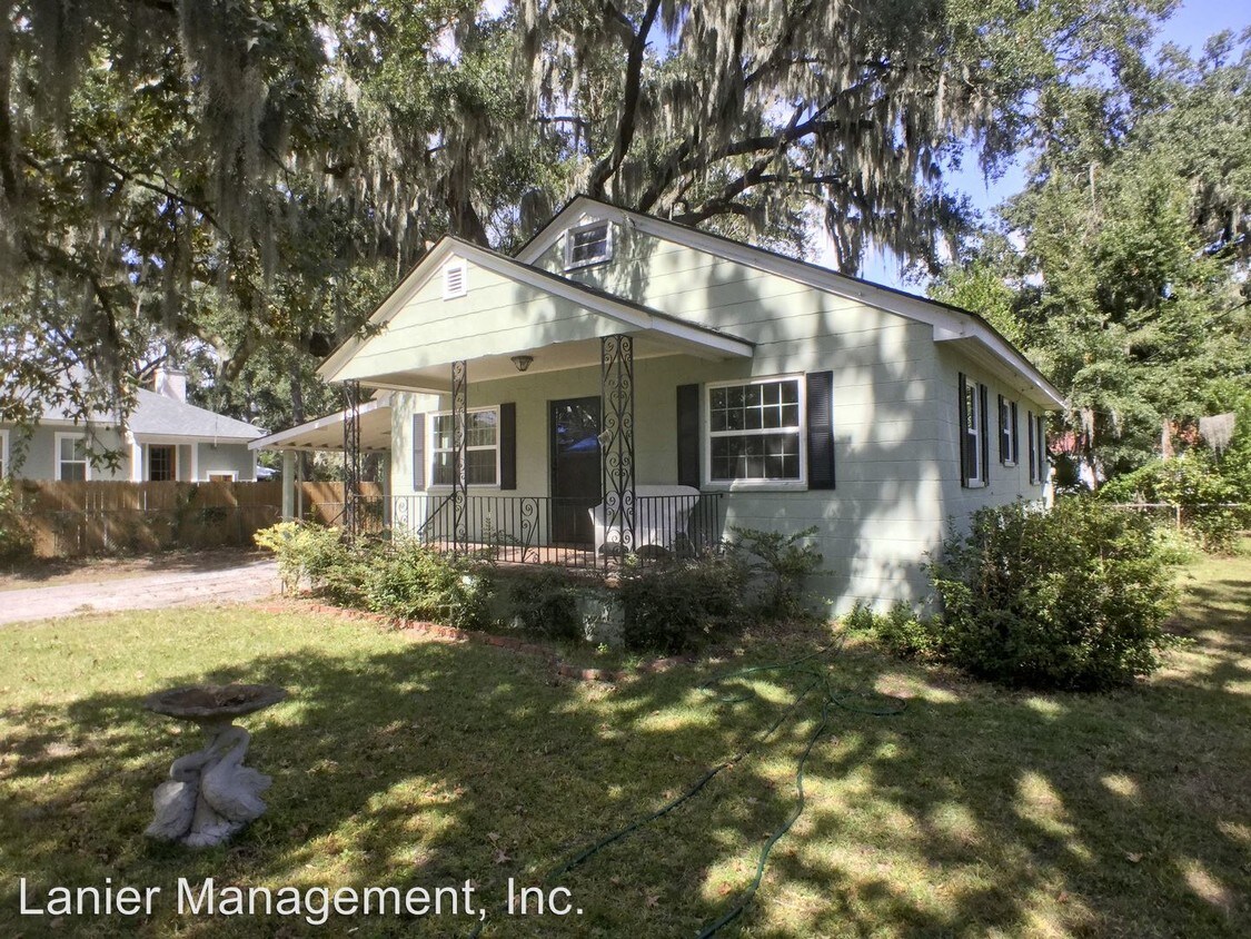 Primary Photo - 2 br, 1 bath House - 3206 Russell St