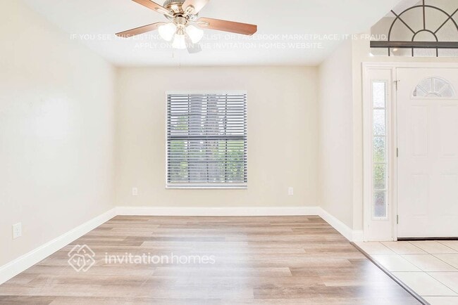 Foto del edificio - 7455 High Lake Dr