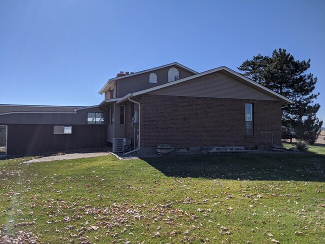 Building Photo - 11660 E 160th Ave