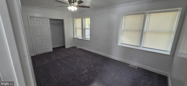 Foto del edificio - 107 River Rd Dr