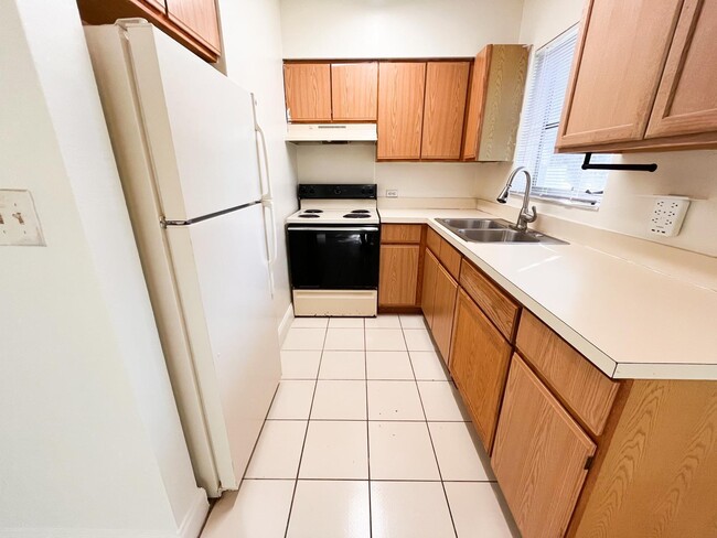 Foto del edificio - 1021 NE 8th Ave