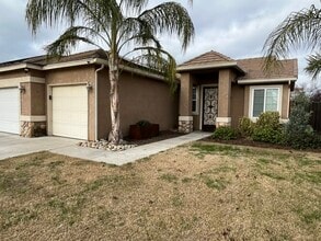 Building Photo - 5183 E Lowe Ave