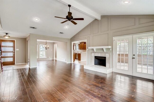 Building Photo - 4 br, 2.5 bath House - 3427 Waterview Trai...