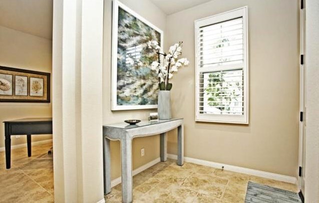 Foto del edificio - 25 Peony