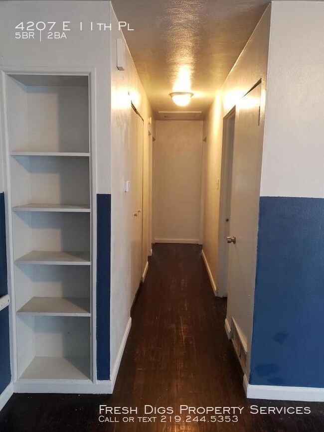 Foto del edificio - 5 bedroom 2 bathroom home in Gary