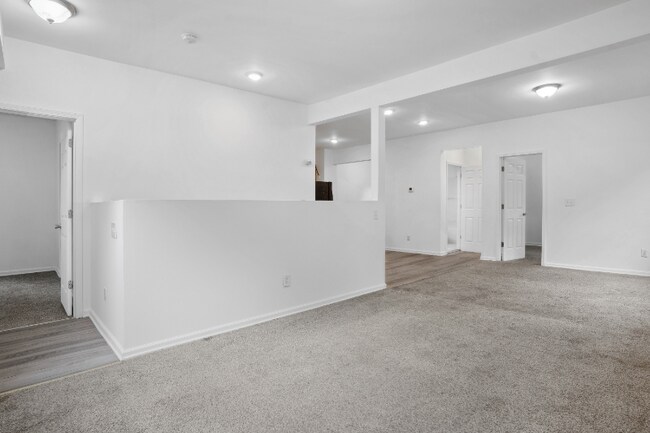 Foto del edificio - 1418 N Oliver Ave