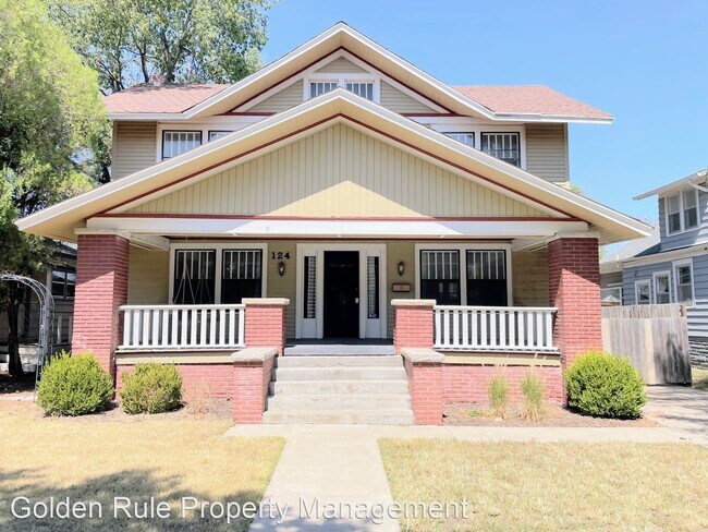 Foto del edificio - 4 br, 2 bath House - 124 E 13th Ave