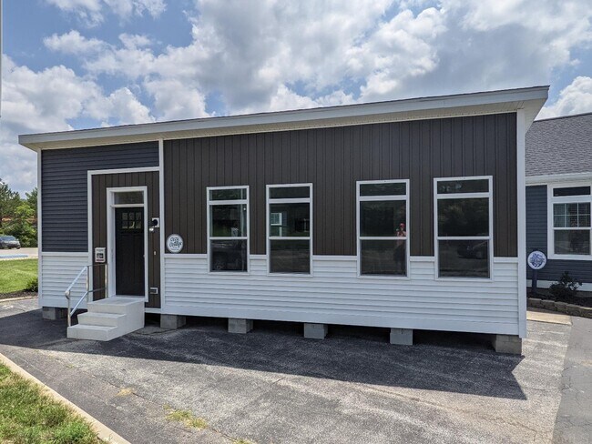 Foto del edificio - 6305 E Lampkins Ridge Rd