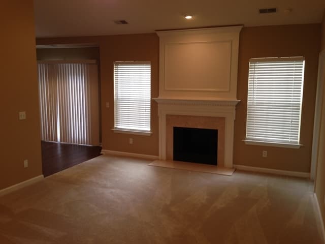 Foto del edificio - 325 Mill Pond Rd