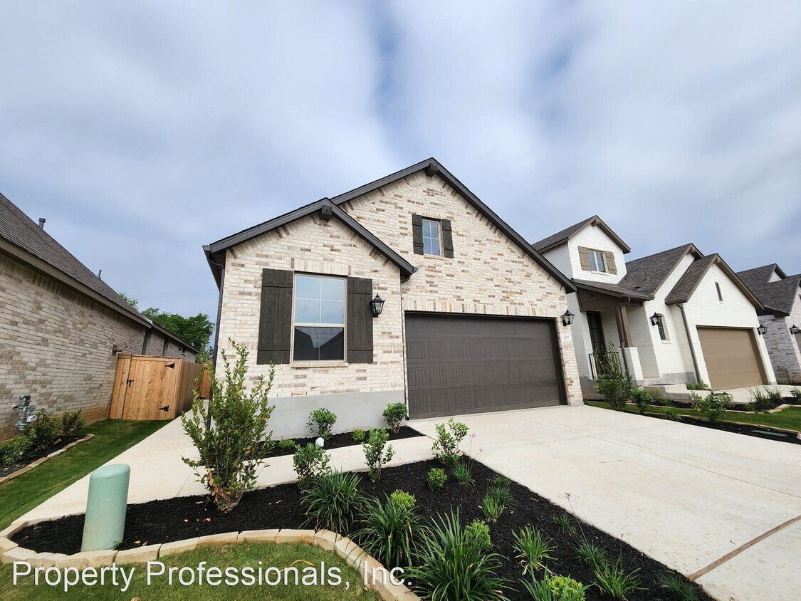 Foto principal - 3 br, 2 bath House - 1037 Easy Gruene