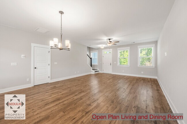 Foto del edificio - 3976 Hillyard St