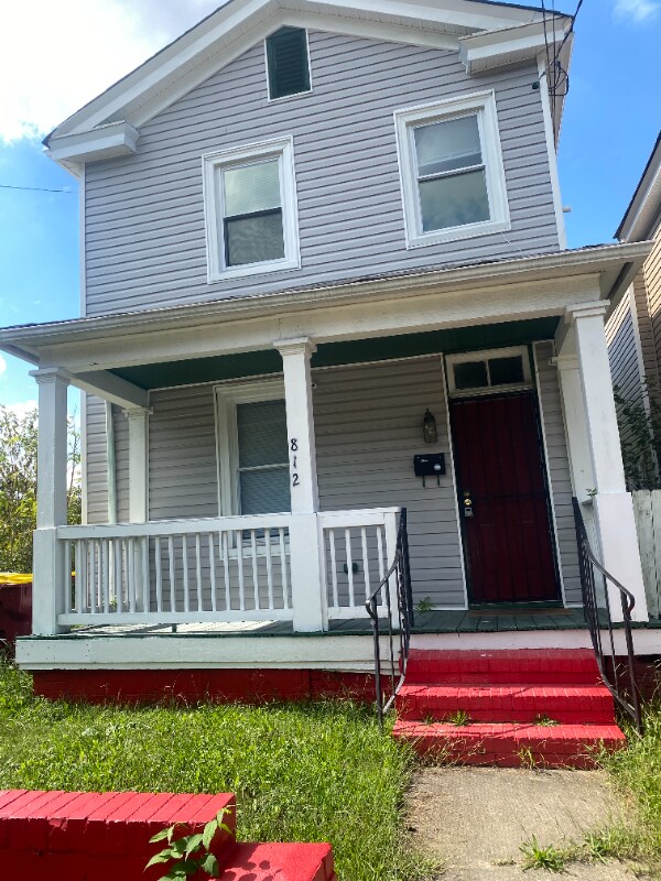 Primary Photo - 812 Harding St