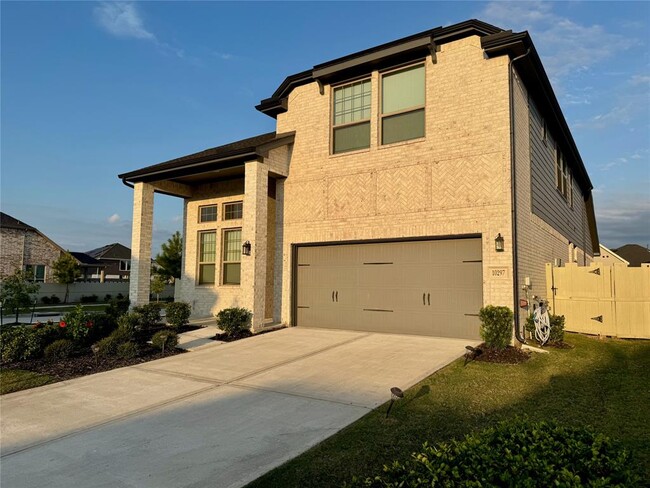 Building Photo - 10297 Bayou Oaks Dr