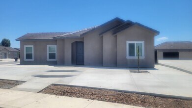 Building Photo - 5001 Poppyseed St