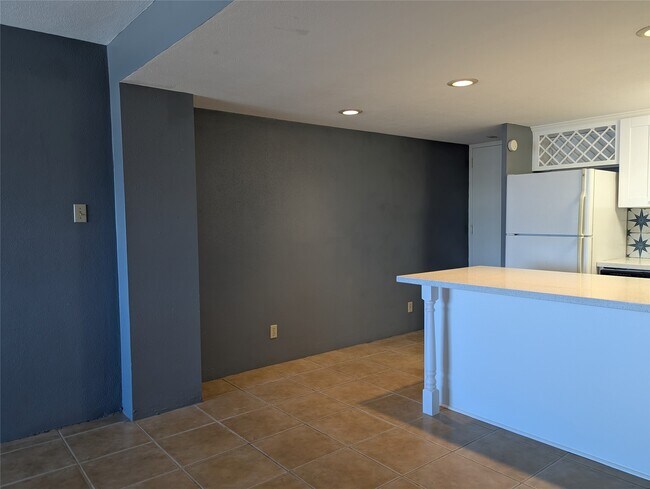 Foto del edificio - 7520 Hornwood Dr